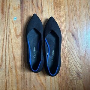 Rothys Pointed Flats